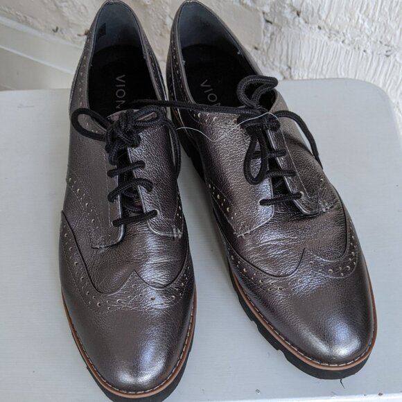 LOAFERS, like new Vionic - Picture 1 of 6